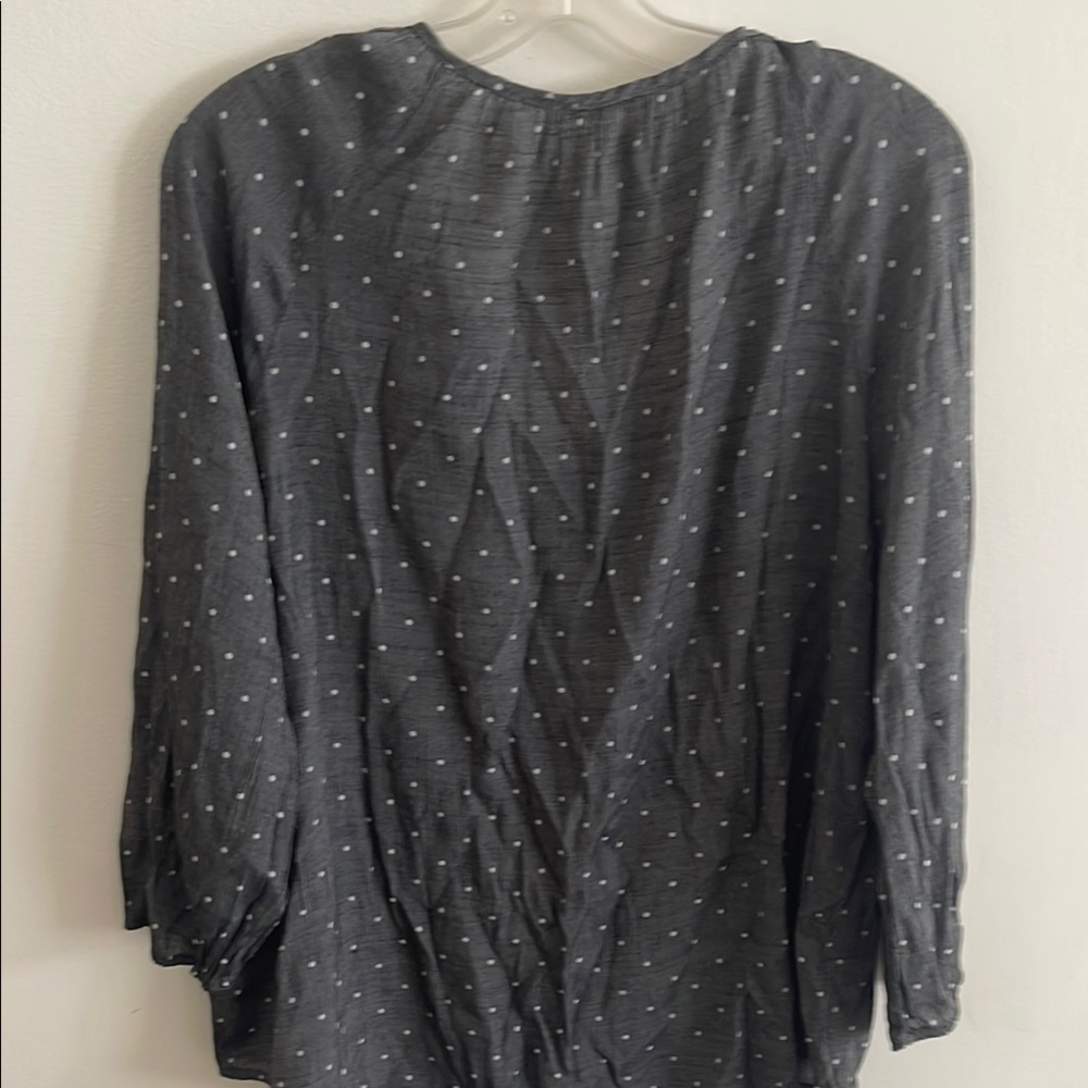 Gray Ruffled 3/4 Sleeve Blouse - Picture 3 of 3